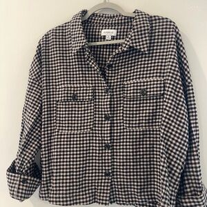 Evereve Plaid Button-Up Shirt